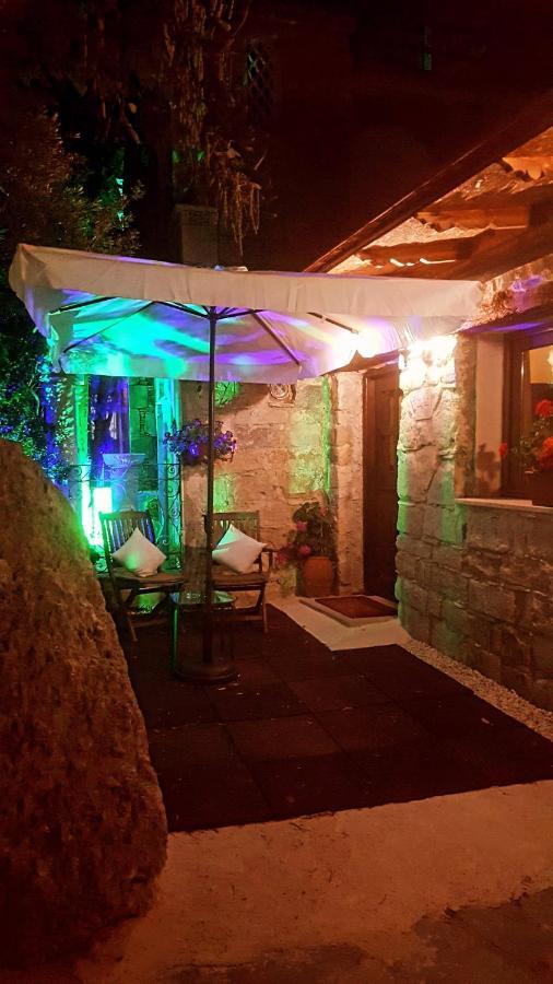 Cosmema House 2 Studio With Great Mountain View Stroumbi Esterno foto